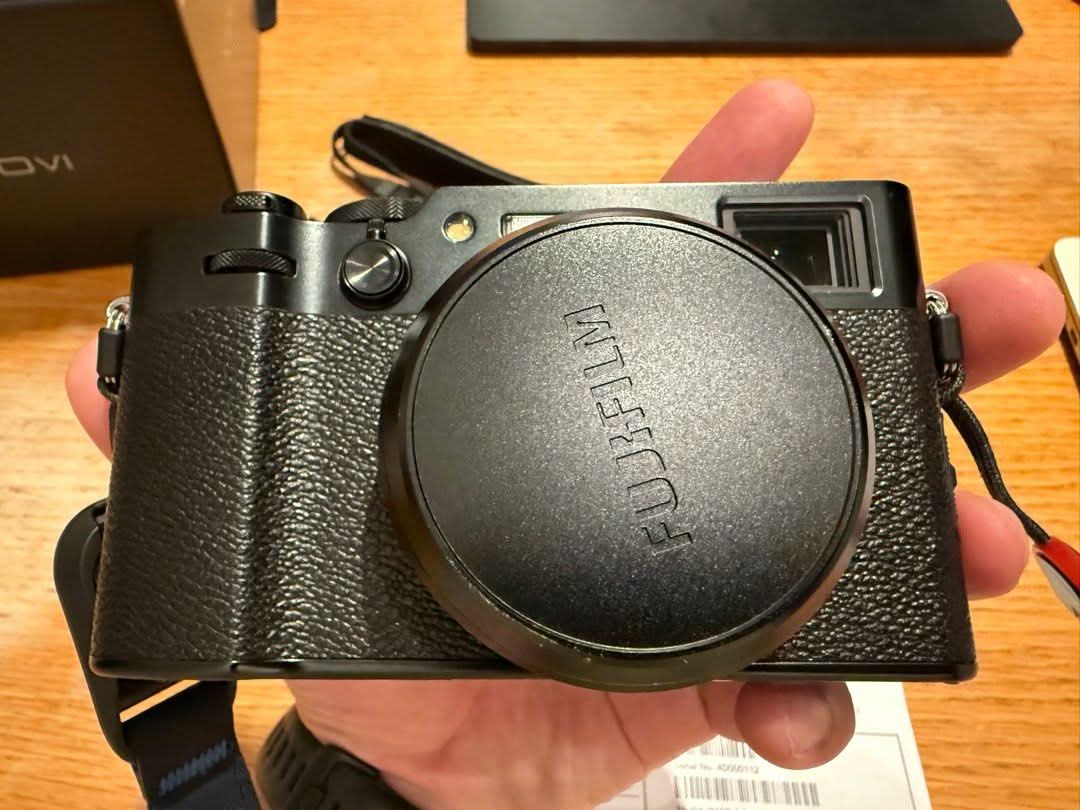 Fujifilm X100VI Digital Camera - Black