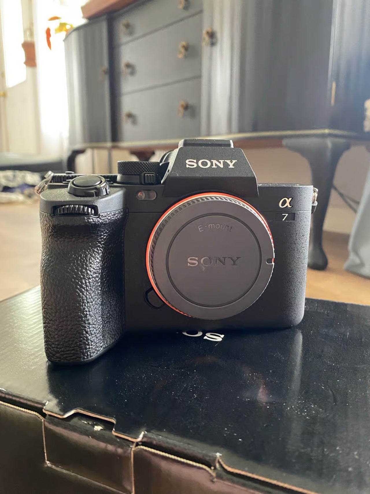 Brand new - in box - Sony Alpha 7 IV camera body